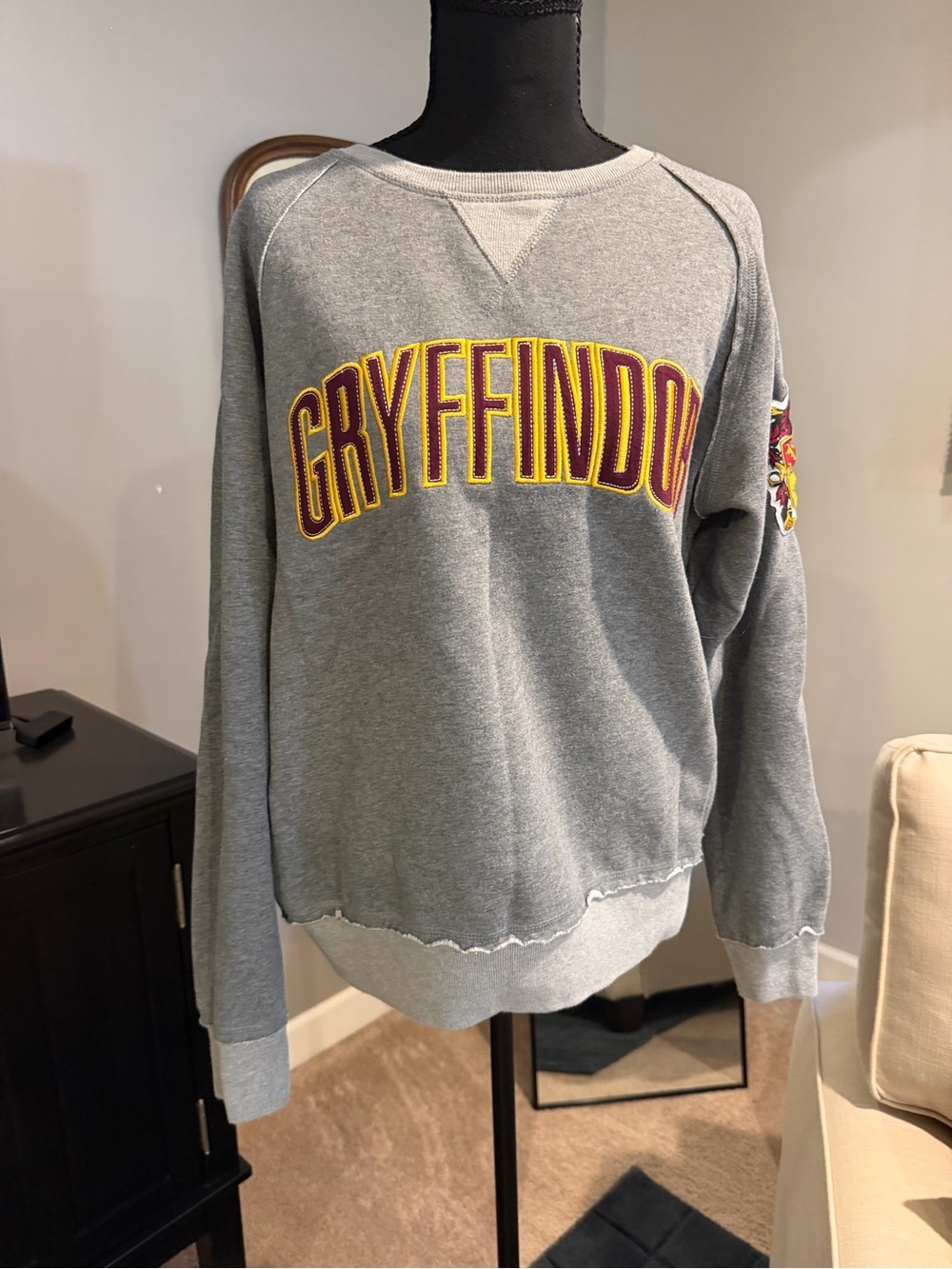 Disney Gryffindor Gray Pullover Sweatshirt